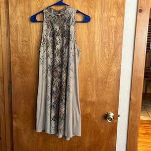 Blu Pepper Sleevless snake Print Dress size small